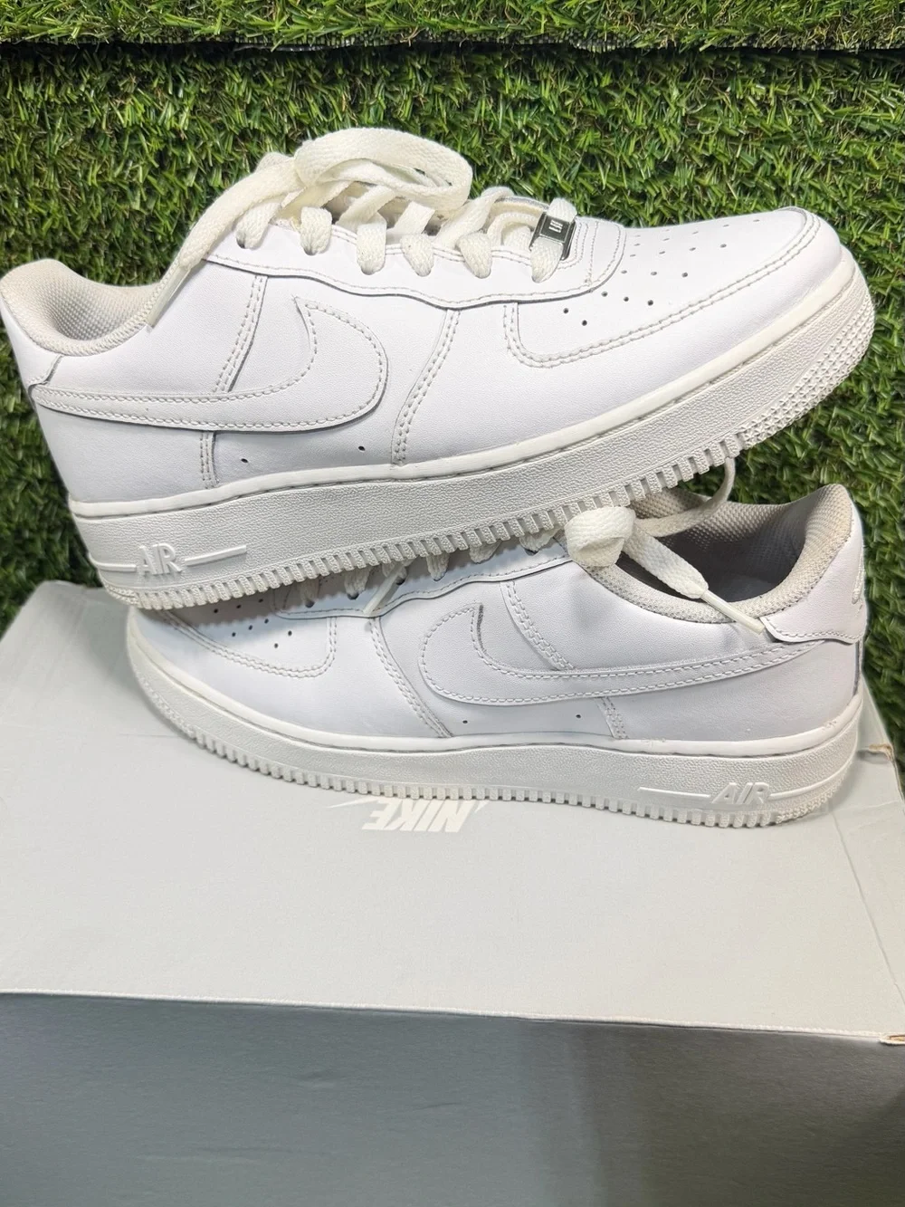 Nike Air Force 1 Low GS Triple White 314192-117 Youth Size 6Y Shoes With Box